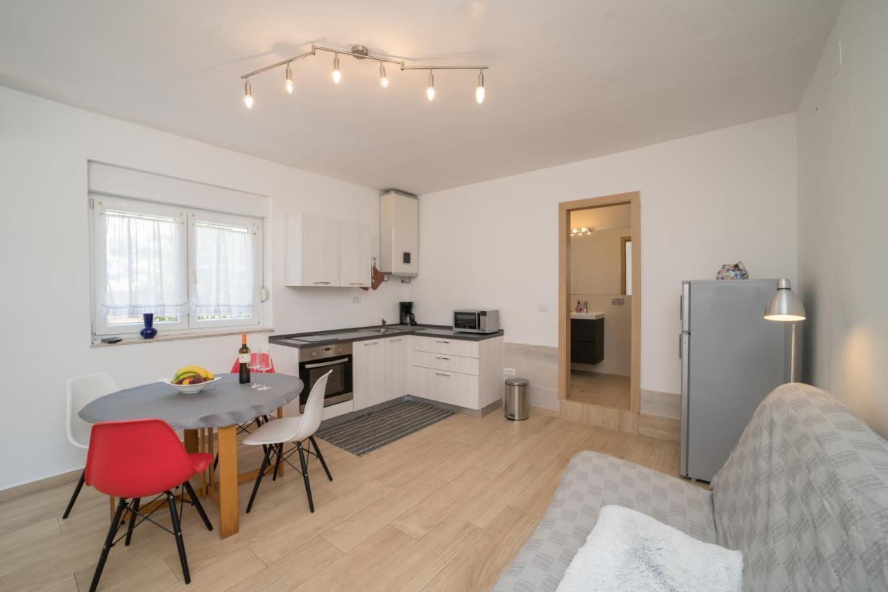 Oliveum Apartments Умаг Екстериор снимка